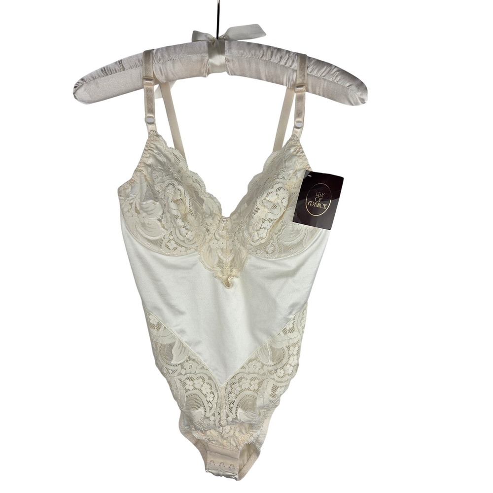 Lily of France Lace Bodysuit 36B Ivory Vintage 90s Satin Intimates Coquette NWT!
